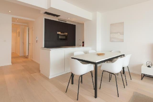 Prachtig Zeezicht Appartement Ostenda Esterno foto